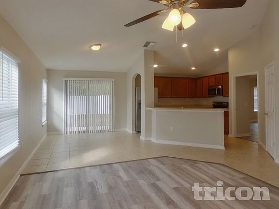 4th image of 3408 Heath Dr