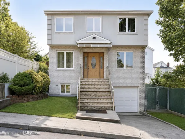 38 Foch Ave, Staten Island, NY 10305