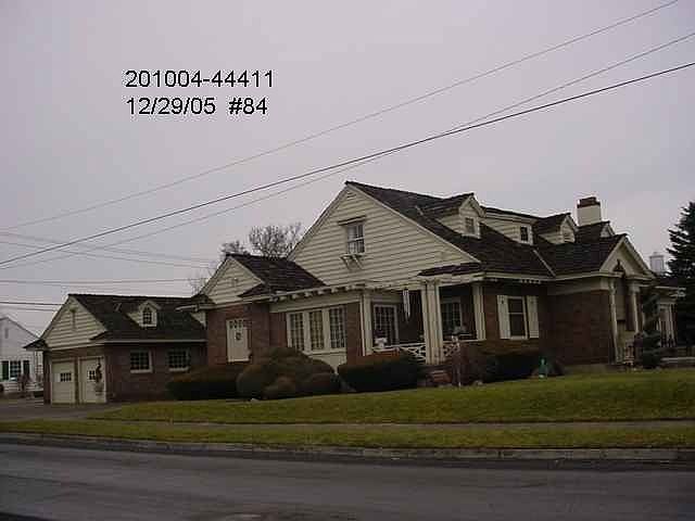2nd image of 115 S Date St