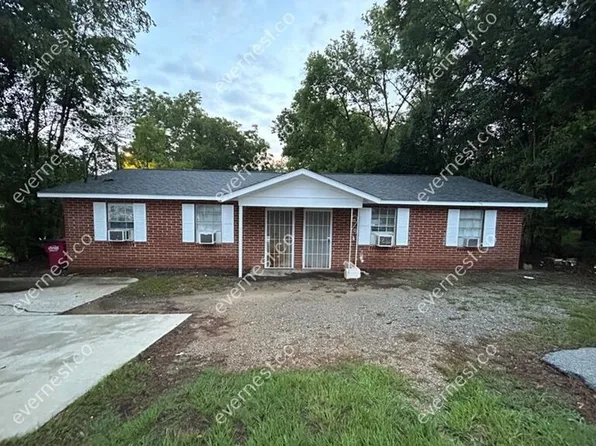 1289 Rocky Creek Rd, Macon, GA 31206