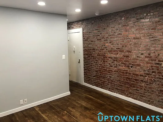 Rented by Uptown Flats LLC | media 3