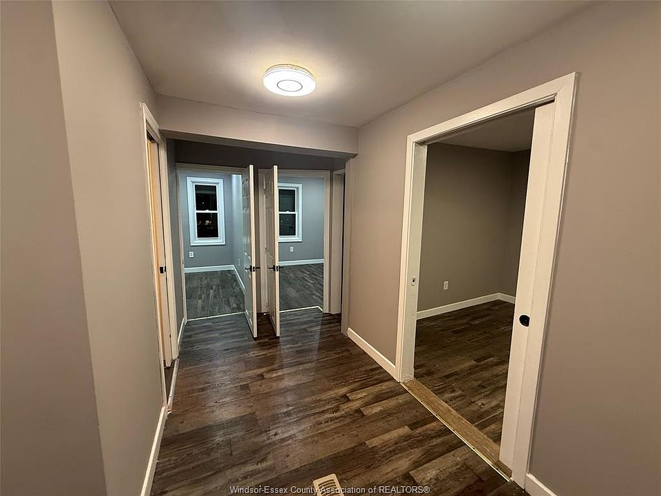 2nd image of 1380 Goyeau St