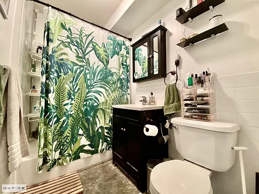 Rented by Native Real Estate LLC | media 7