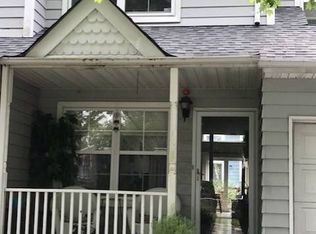 338 Smith St, Central Islip, NY 11722