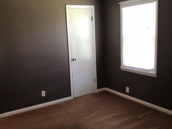 5th image of 3 Parkview Dr