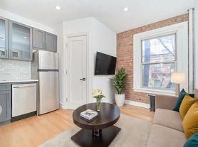 42 Grove St, New York, NY