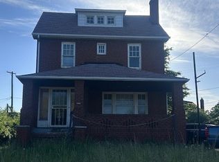 496 E 185th St, Cleveland, OH 44119