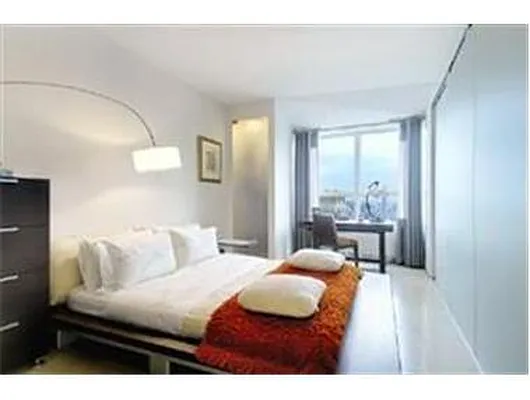 Rented by Douglas Elliman | media 15