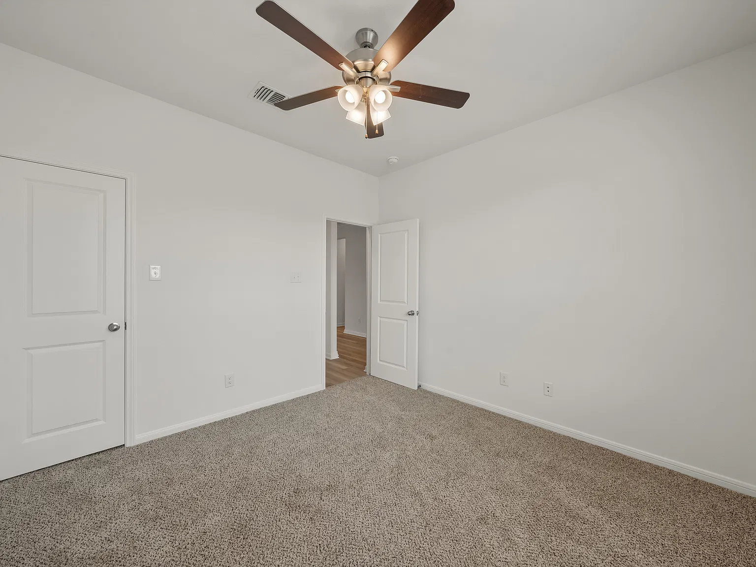 7216 Caladium Drive - 1 — Photo 4