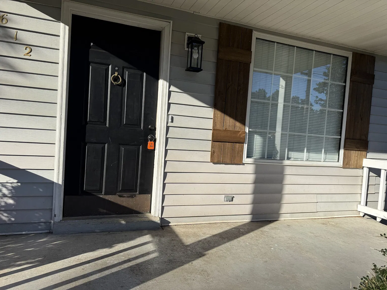 3 bed, 1150 sqft, $1,550 — Photo 2