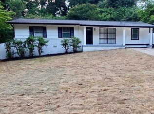 559 Allgood Rd, Stone Mountain, GA 30083