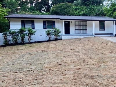 559 Allgood Rd, Stone Mountain, GA, 30083