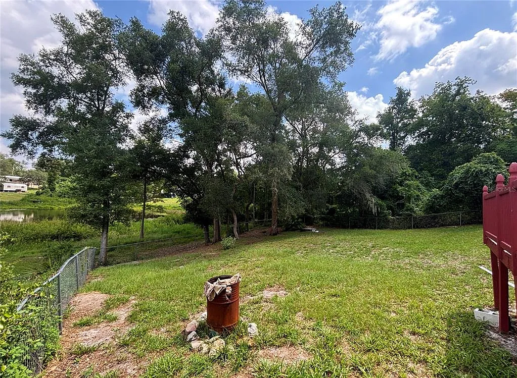 2 bed, 1.0 bath, 672 sqft, $1,100 — Photo 4