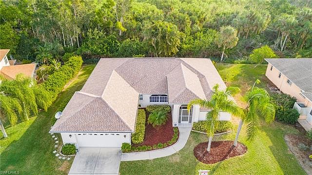 1st image of 8836 Bracken Way