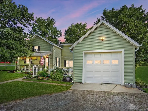 2165 N Rangeline Rd, Pleasant Hill, OH 45359