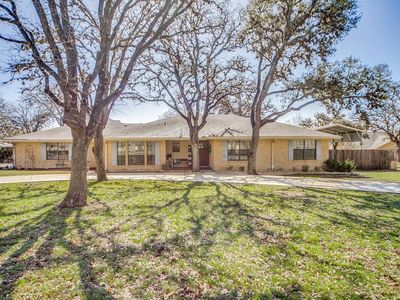 317 Oak Wood Rd E, Kerrville, TX, 78028