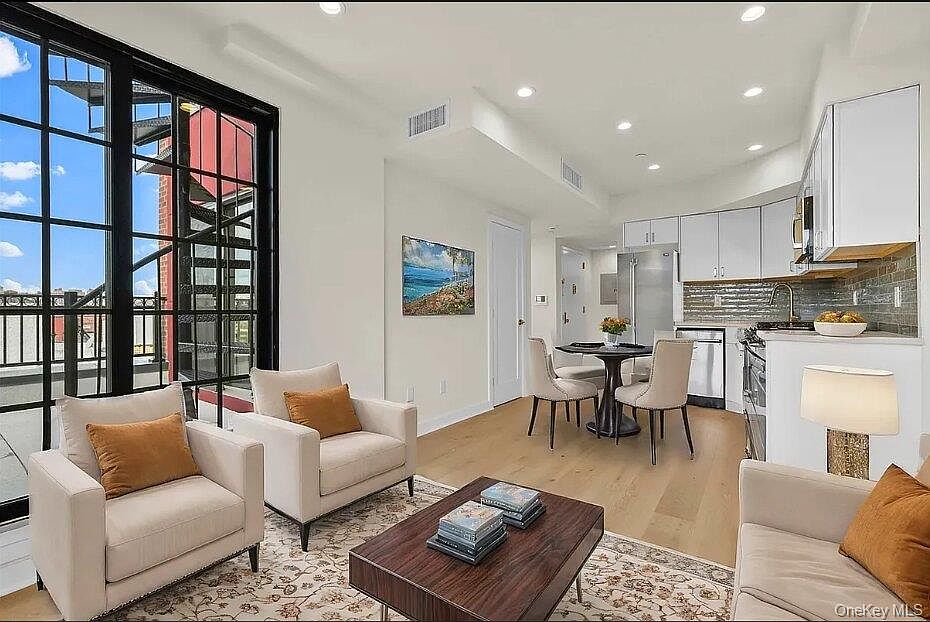 1st image of 2525 31st Avenue #7A