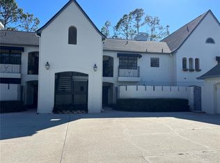 18714 Wimbledon Cir #18714, Lutz, FL 33558
