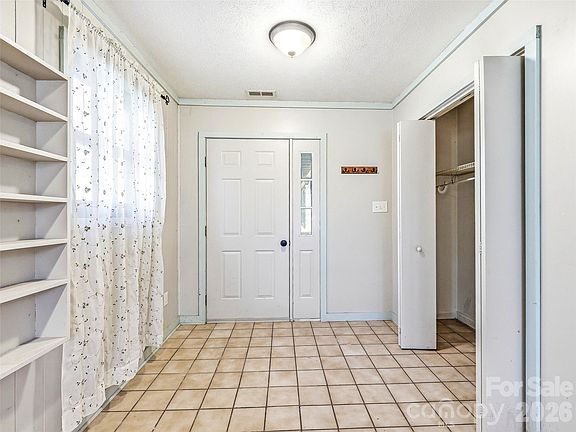4th image of 7 Nelson Rd