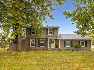 3 Sunny Slope Dr, Hilton, NY 14468