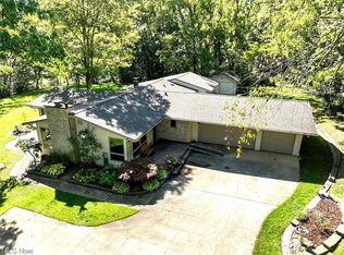 3190 Echo Hills Rd, Akron, OH 44333