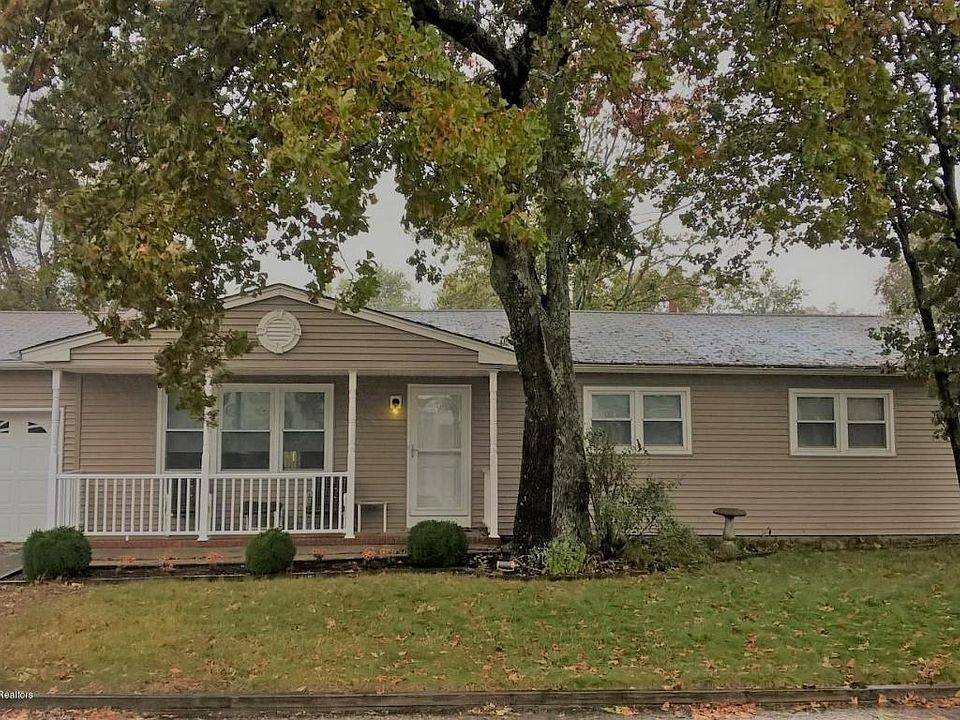 1st image of 790 Garfield Ave