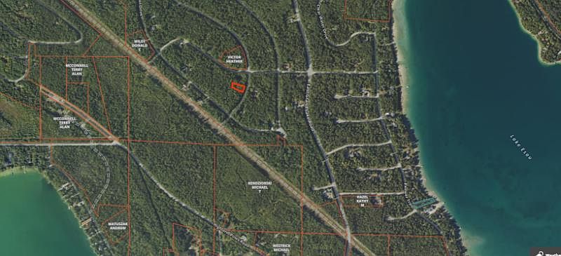 1st image of Sunaqua Dr