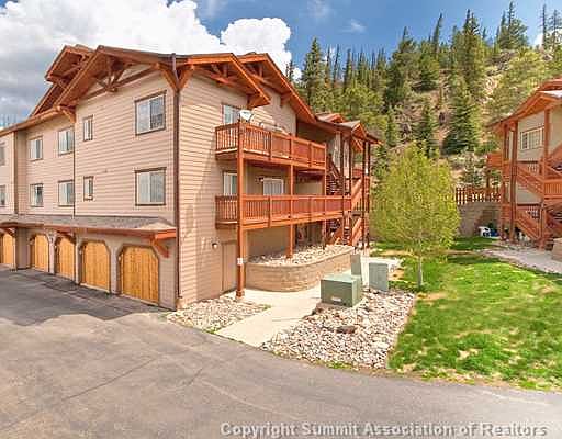 2nd image of 203 Pelican Cir Unit 1406