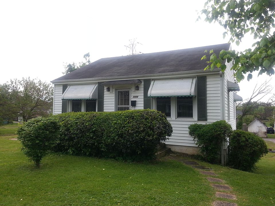1st image of 2004 NE Washington Pike