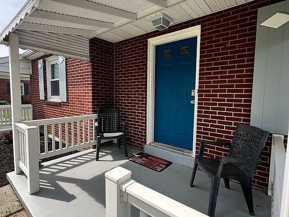 3rd image of 2399 New Holland Pike