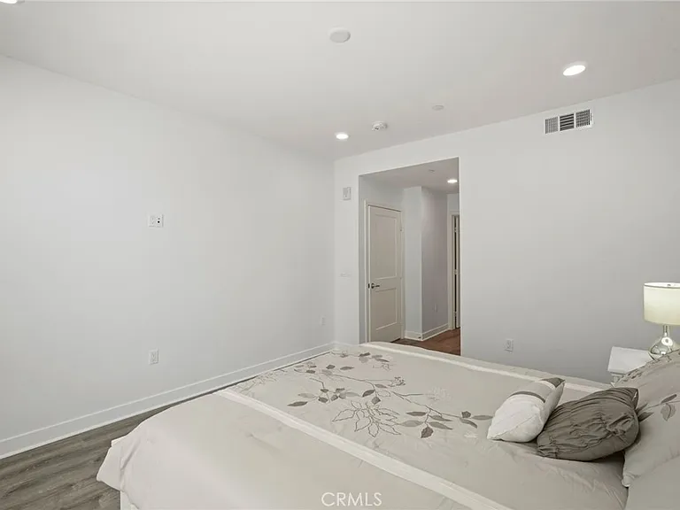1218 Nolita — Photo 17