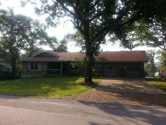 1st image of 107 Lakeshore Dr