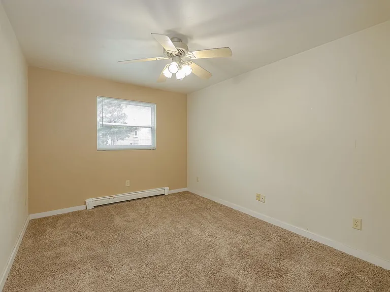 836 Vine Ave — Photo 21