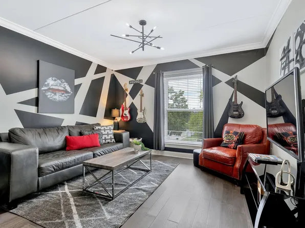 11 Music Sq E APT 203, Nashville, TN 37203