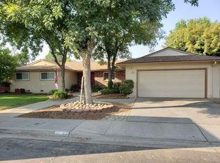 1769 Lincoln Ave, Clovis, CA 93611