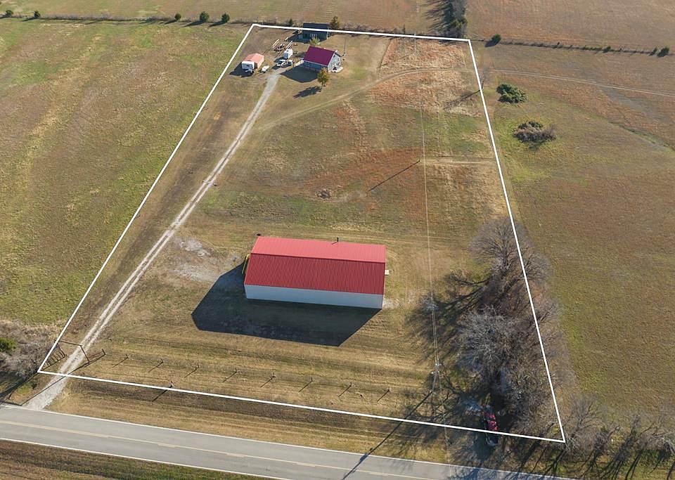 1st image of 3524 County Road 2800