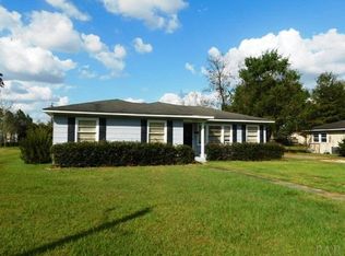 613 E Poplar St, Atmore, AL 36502