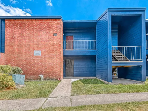 13480 S Thorntree Dr APT 1202, Houston, TX 77015