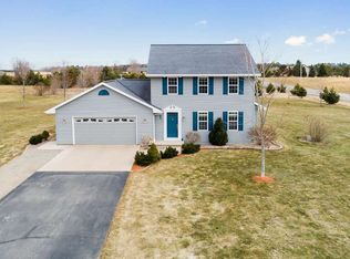 508 Highland Meadow Trl, Pulaski, WI 54162