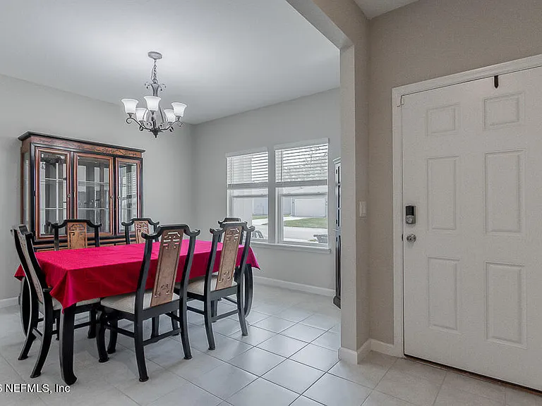 5615 Kellar Cir — Photo 4