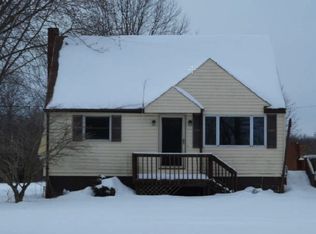5943 Hoagland Blackstub Rd, Cortland, OH 44410