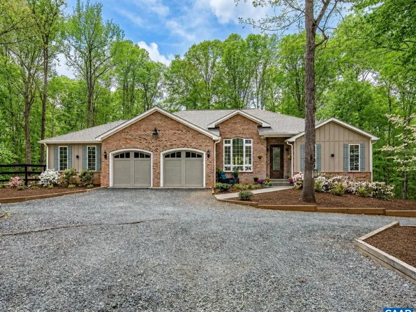 9130 Totier Creek Rd, Scottsville, VA 24590