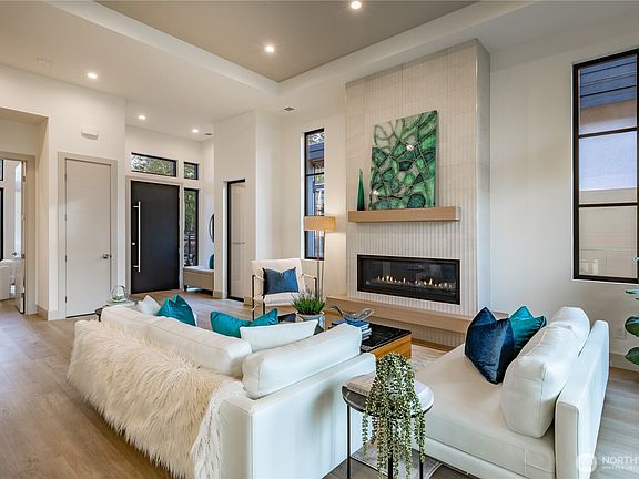 5th image of 5695 Lux Lane