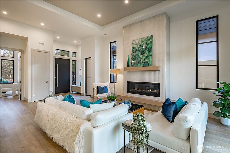 5th image of 5695 Lux Lane
