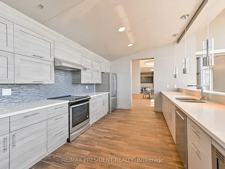 2087 Fairview St #1401 — Photo 31