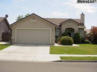 680 Sunnyhill Dr, Turlock, CA 95382
