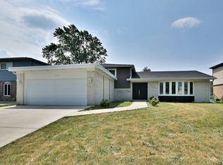 7701 Lake St, Morton Grove, IL 60053 | MLS #12463694 | Zillow