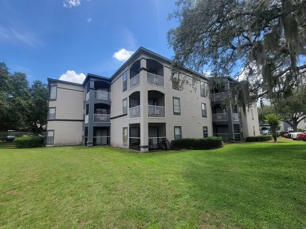8413 Lucuya Way Unit 306, Temple Terrace, FL 33637