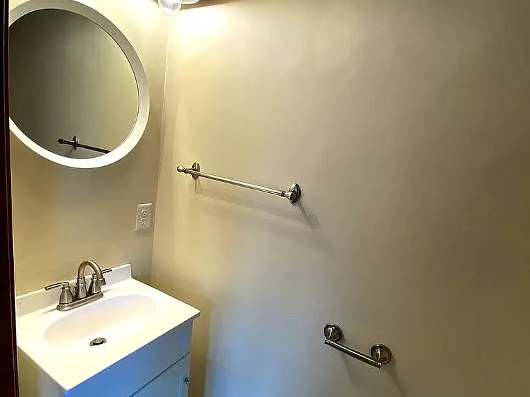 3541 Aldrich Ave S #2 — Photo 8