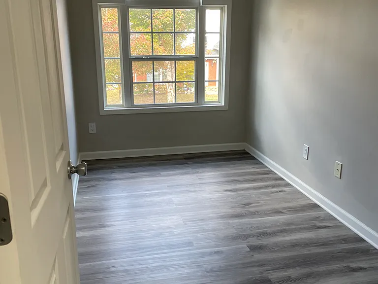 959 Park Knoll Ct — Photo 17
